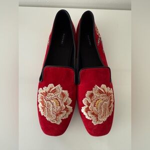 NWOB $245 NATORI Edda Suede Embroidered Loafers Shoes Red Suede 9M